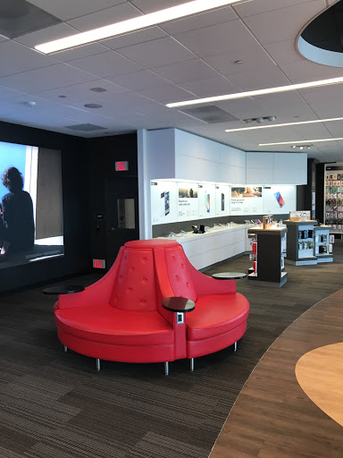 Cell Phone Store «Verizon», reviews and photos, 715 W Dekalb Pike, King of Prussia, PA 19406, USA