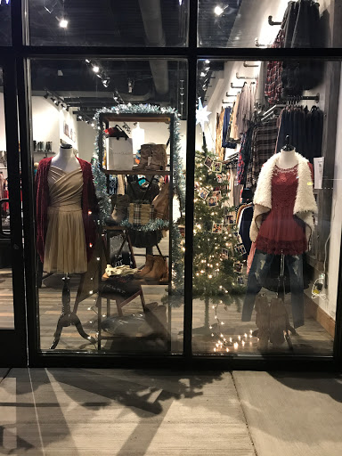 Lillie Avenue, 13271 Bass Pro Dr, Colorado Springs, CO 80921, USA, 