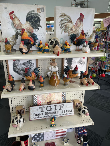 Pharmacy «Elkton Family Pharmacy», reviews and photos, 111 S Stuart Ave, Elkton, VA 22827, USA