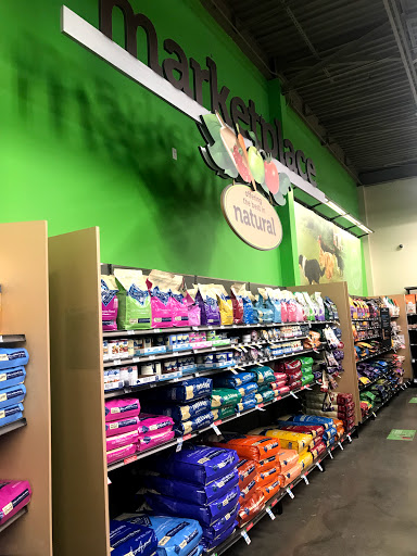 Pet Supply Store «Petco Animal Supplies», reviews and photos, 9111 Metropolitan Ave, Rego Park, NY 11374, USA