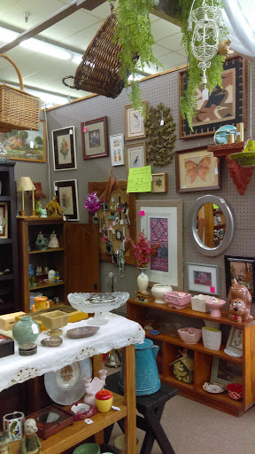 Craft Store «Countryside Craft Mall», reviews and photos, 40700 Van Dyke Ave, Sterling Heights, MI 48313, USA