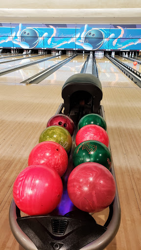 Bowling Alley «Fountain Bowl», reviews and photos, 17110 Brookhurst St, Fountain Valley, CA 92708, USA