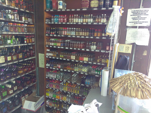 Liquor Store «Alpine Liquors», reviews and photos, 7501 N Nebraska Ave, Tampa, FL 33604, USA
