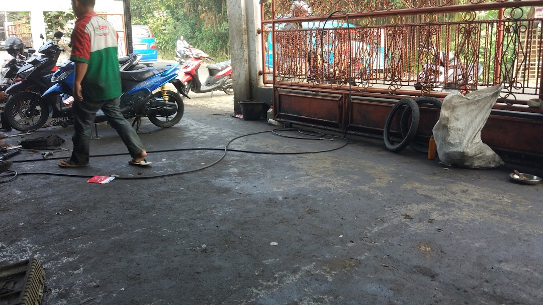 Bengkel Simpaty Motor