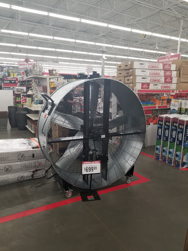 Home Improvement Store «Tractor Supply Co.», reviews and photos, 90 Marketplace Dr, Newnan, GA 30265, USA