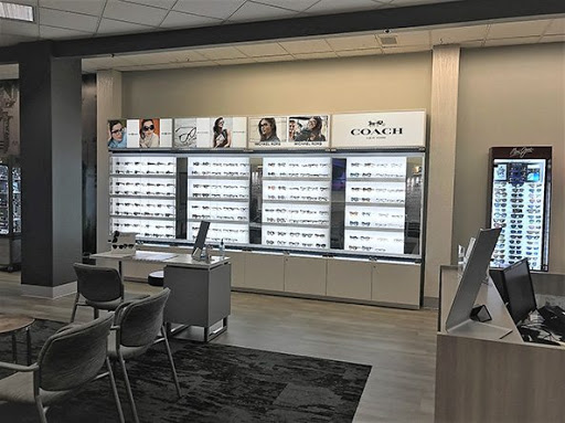 Optician «Sterling Optical at King of Prussia Mall», reviews and photos, 160 N Gulph Rd #2003, King of Prussia, PA 19406, USA