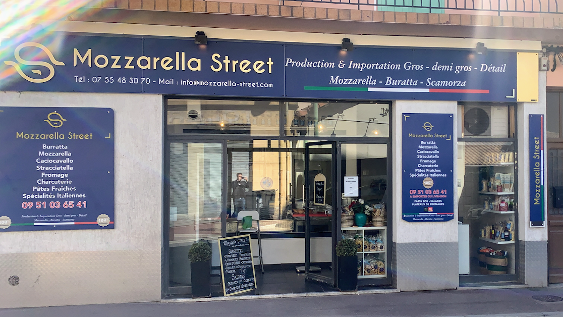 Mozzarella Street à Le Cannet