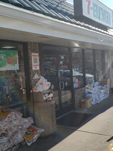 Convenience Store «7-Eleven», reviews and photos, 118 Godwin Ave, Midland Park, NJ 07432, USA