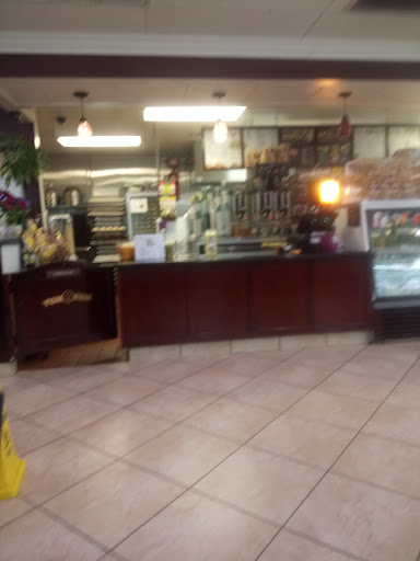 Donut Shop «Yum Yum Donuts», reviews and photos, 8139 W Manchester Ave, Playa Del Rey, CA 90293, USA