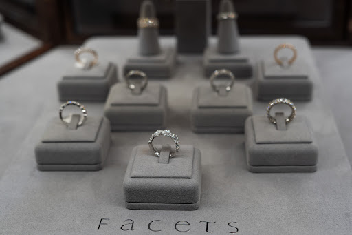 Jewelry Store «Facets Fine Handcrafted Jewelry», reviews and photos, 97 7th Ave, Brooklyn, NY 11215, USA