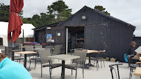 Atmosphère du Bar-restaurant à huîtres L'Huître la Toulverne - Au Rythme des marées à Baden - n°20