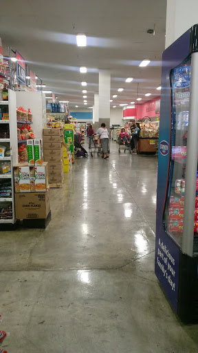 Grocery Store «El Super», reviews and photos, 9710 Woodman Ave, Pacoima, CA 91331, USA