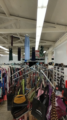 Thrift Store «Thrift Center», reviews and photos, 1305 Water St, Santa Cruz, CA 95062, USA