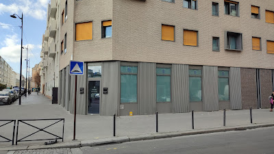 MIDLIFE - Ensemble de médecins à Paris