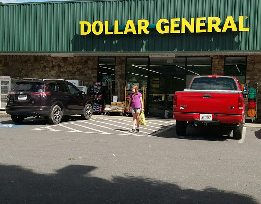 Discount Store «Dollar General», reviews and photos, 17720 Main St, Buchanan, VA 24066, USA