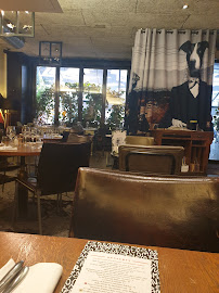 Atmosphère du Restaurant français Renoma Café Gallery à Paris - n°9