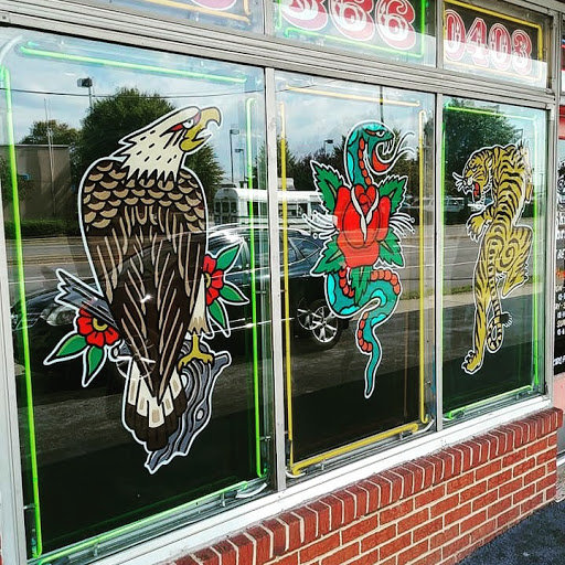 Tattoo Shop «Skin Thrills Tattoo & Body Piercing Studio», reviews and photos, 5005 Williamson Rd, Roanoke, VA 24012, USA