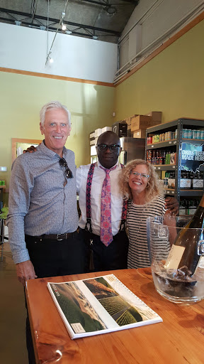 Wine Store «House Wine», reviews and photos, 644 High St, Columbus, OH 43085, USA