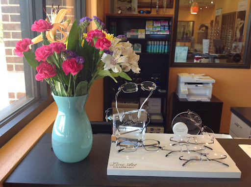 Optician «Total Optical», reviews and photos, 388 E Hwy 67, Duncanville, TX 75137, USA