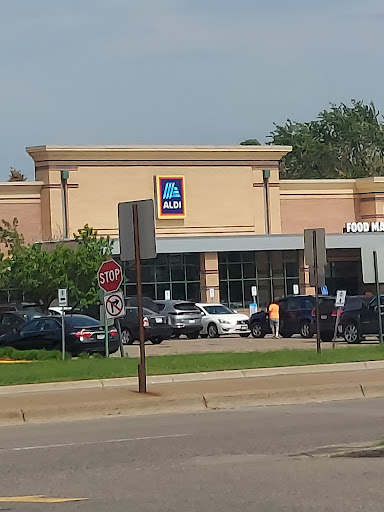 Supermarket «ALDI», reviews and photos, 5620 W Broadway Ave, Crystal, MN 55428, USA