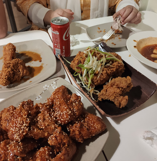 كوكيو للدجاج، 꼬끼오 (치킨) 