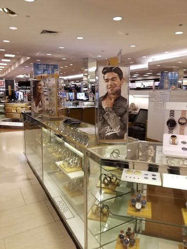 Department Store «Macys», reviews and photos