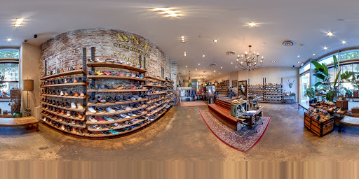 Shoe Store «DNA Footwear Williamsburg», reviews and photos, 133 N 7th St, Brooklyn, NY 11249, USA