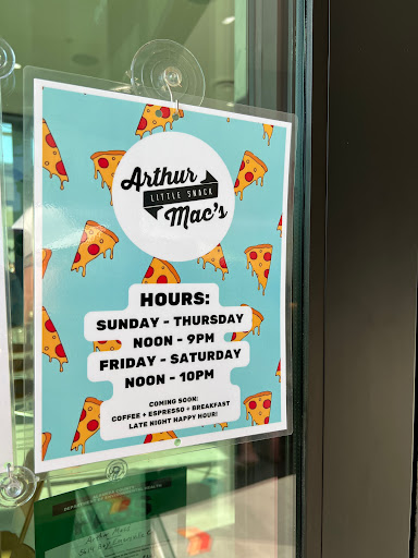 Arthur Macs Little Snack image