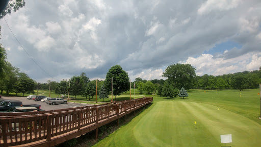 Golf Course «Hidden Valley Golf Course», reviews and photos, 580 W William St, Delaware, OH 43015, USA