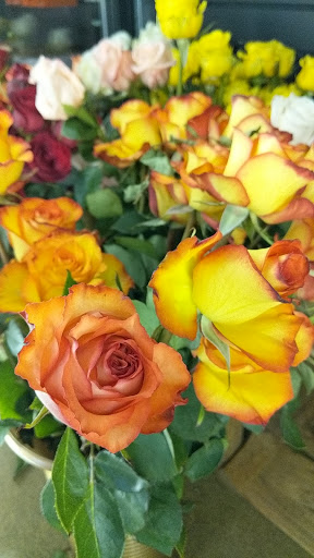 Florist «Cottage Grove Florist», reviews and photos, 8599 W Point Douglas Rd S #100, Cottage Grove, MN 55016, USA