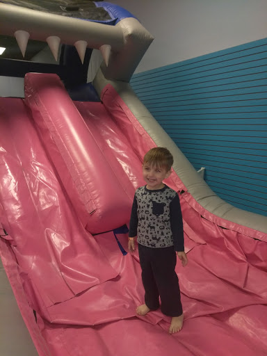 Shopping Mall «Mounds Mall», reviews and photos, 2109 S Scatterfield Rd, Anderson, IN 46016, USA