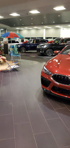 BMW Dealer «Thompson BMW», reviews and photos