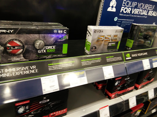 Electronics Store «Best Buy», reviews and photos, 16221 Ford Rd, Dearborn, MI 48126, USA