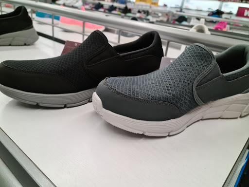 SKECHERS Factory Outlet