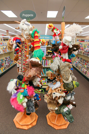 Christian Book Store «Mardel Christian & Education», reviews and photos, 4652 S Cooper St, Arlington, TX 76017, USA