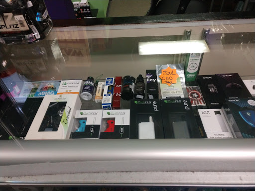 Tobacco Shop «Lightz Up Smoke Shop», reviews and photos, 660 Mantoloking Rd, Brick, NJ 08723, USA