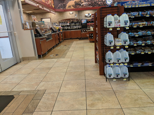 Convenience Store «Royal Farms», reviews and photos, 105 Clay Dr, Queenstown, MD 21658, USA
