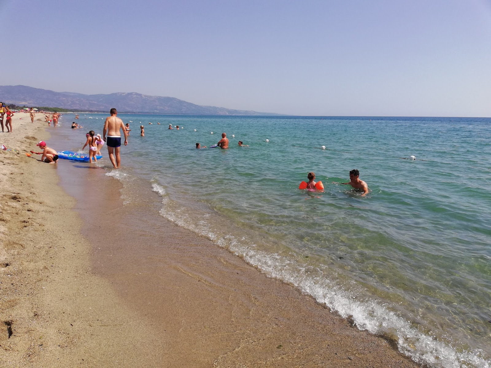 Foto von Bruscata Grande beach befindet sich in natürlicher umgebung