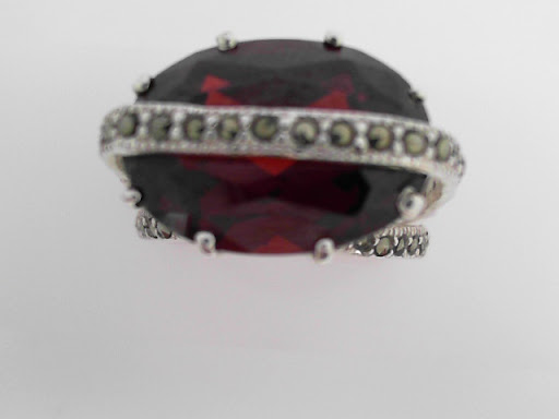 Jeweler «Newstar Jewelers», reviews and photos, 2417 W Jefferson St, Joliet, IL 60435, USA