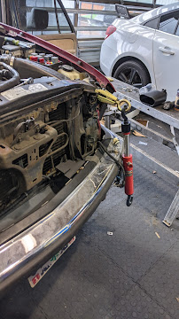 A & M Auto And Truck Center - Photo 4 - Car repair in Portland, OR, Gresham