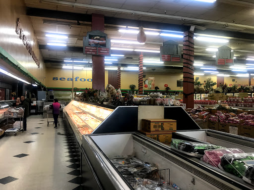 Grocery Store «Lions Supermarket», reviews and photos, 7924 N El Dorado St, Stockton, CA 95210, USA