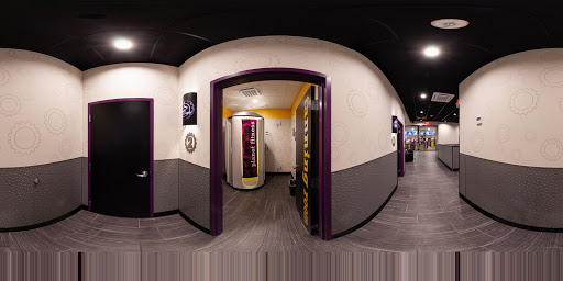 Gym «Planet Fitness», reviews and photos, 6763-R Wilson Blvd, Falls Church, VA 22044, USA