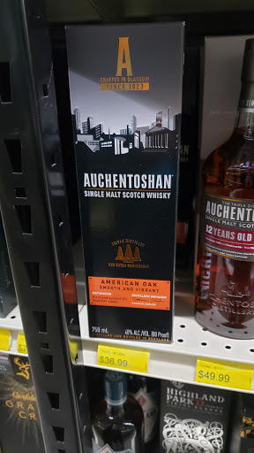 Wine Store «Clifton Commons Spirits and Wine», reviews and photos, 132 Kingsland Rd, Clifton, NJ 07014, USA