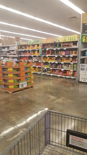 Grocery Store «Food 4 Less», reviews and photos, 2090 S Garey Ave, Pomona, CA 91766, USA