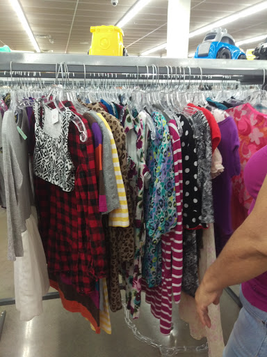 Thrift Store «Thrift Giant», reviews and photos, 1701 Brinker Rd, Denton, TX 76208, USA