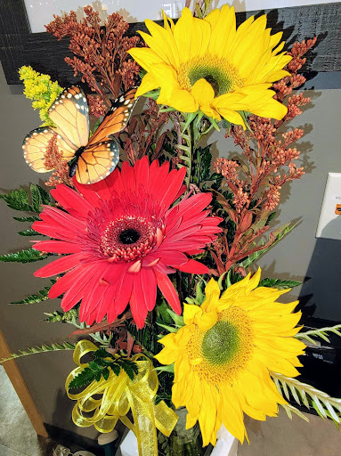 Florist «Pied Piper Flowershop», reviews and photos, 308 W 15th St, Yankton, SD 57078, USA