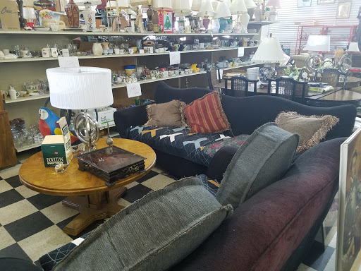 Thrift Store «Sun Rise Thrift Store», reviews and photos, 1880 S Havana St, Aurora, CO 80012, USA