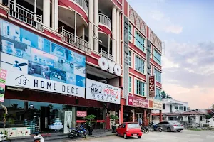 OYO 717 Mr J Hotel Wakaf Che Yeh 2 image