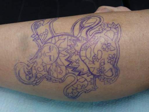 Tattoo Shop «Island Tattoo & Piercings», reviews and photos, 6600 Manatee Ave W, Bradenton, FL 34209, USA