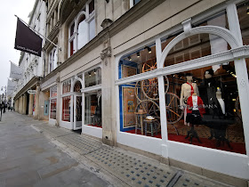DOLCE & GABBANA London New Bond St. Store